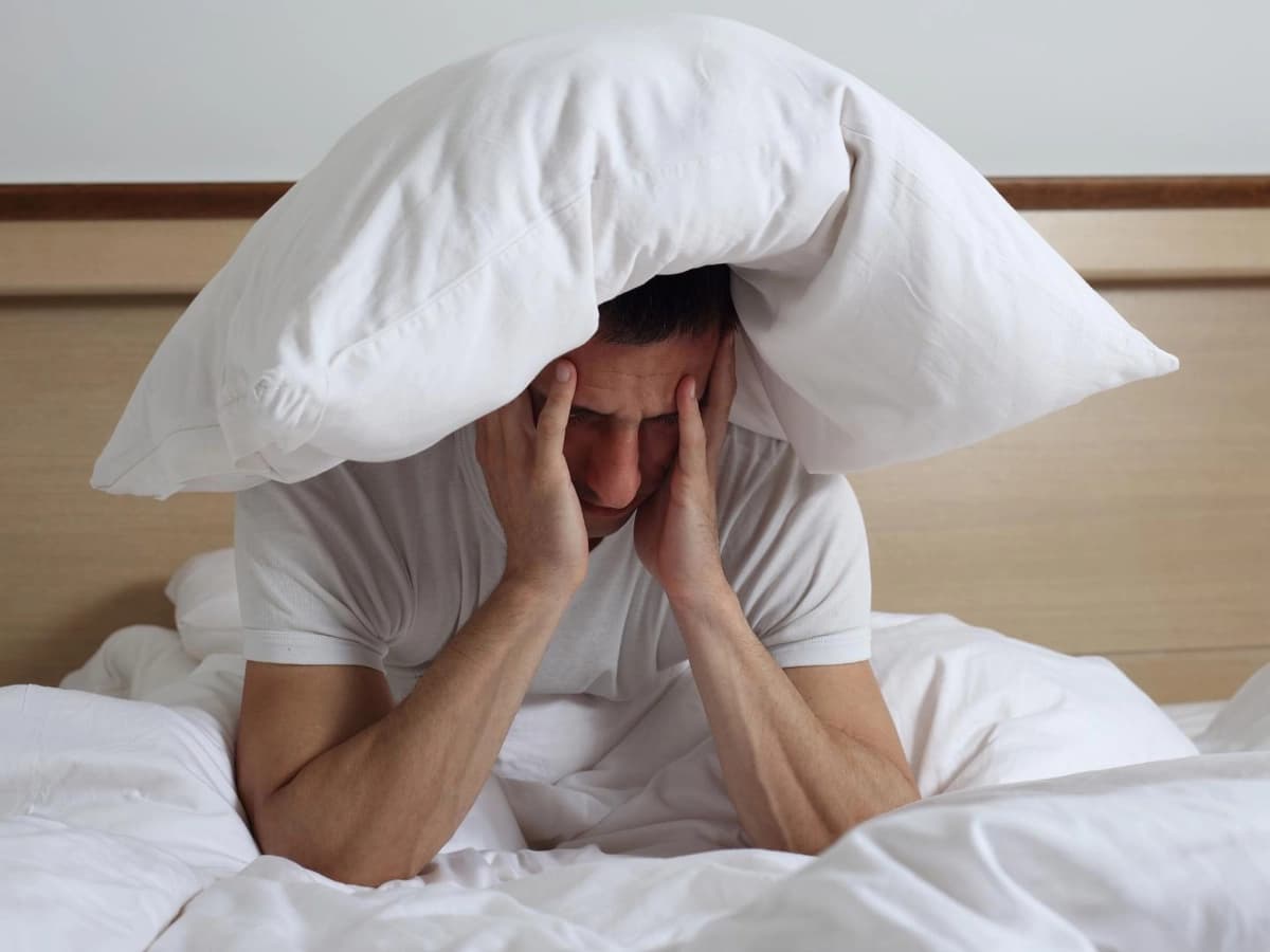 Why You Keep Waking Up Too Early and Can't Fall Back Asleep (Explained)